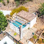 Casa Catarina Peaceful بيت للعطل