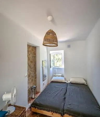 Casa Catarina Peaceful بيت للعطل Santa Catarina da Fonte do Bispo