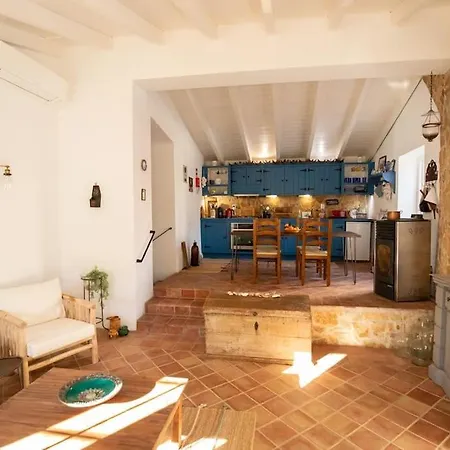 Casa Catarina Peaceful Santa Catarina da Fonte do Bispo